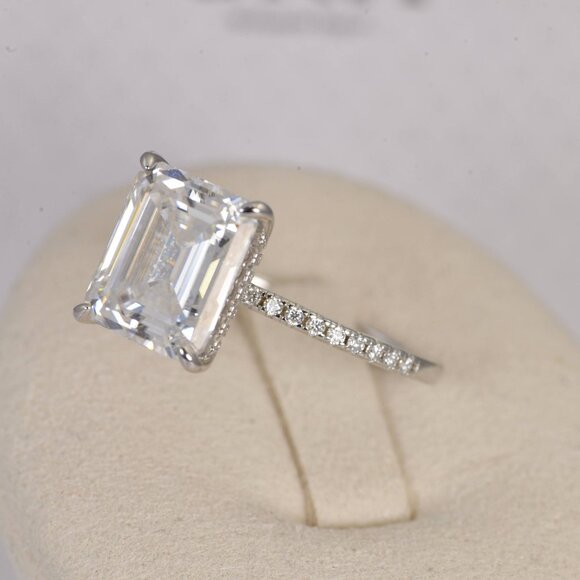 Certified 5.5ct Emerald Cut Moissanite Engagement Ring 925 - Picture 4 of 8